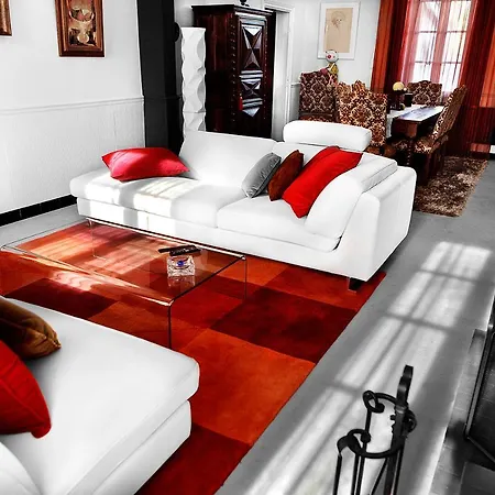 Le Cherche Midi D'hotes Avec Cuisine Equipee Grand Jardin Parking Securise Gratuit Vendégház Albi