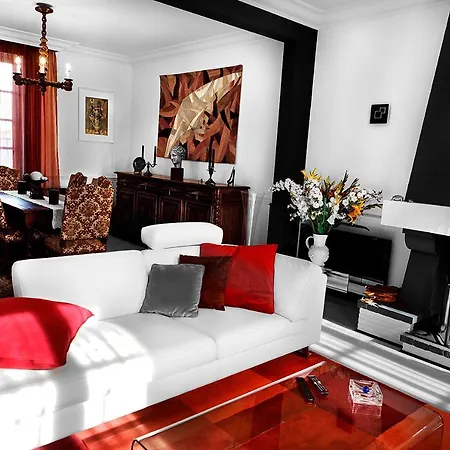 Le Cherche Midi D'hotes Avec Cuisine Equipee Grand Jardin Parking Securise Gratuit Vendégház *